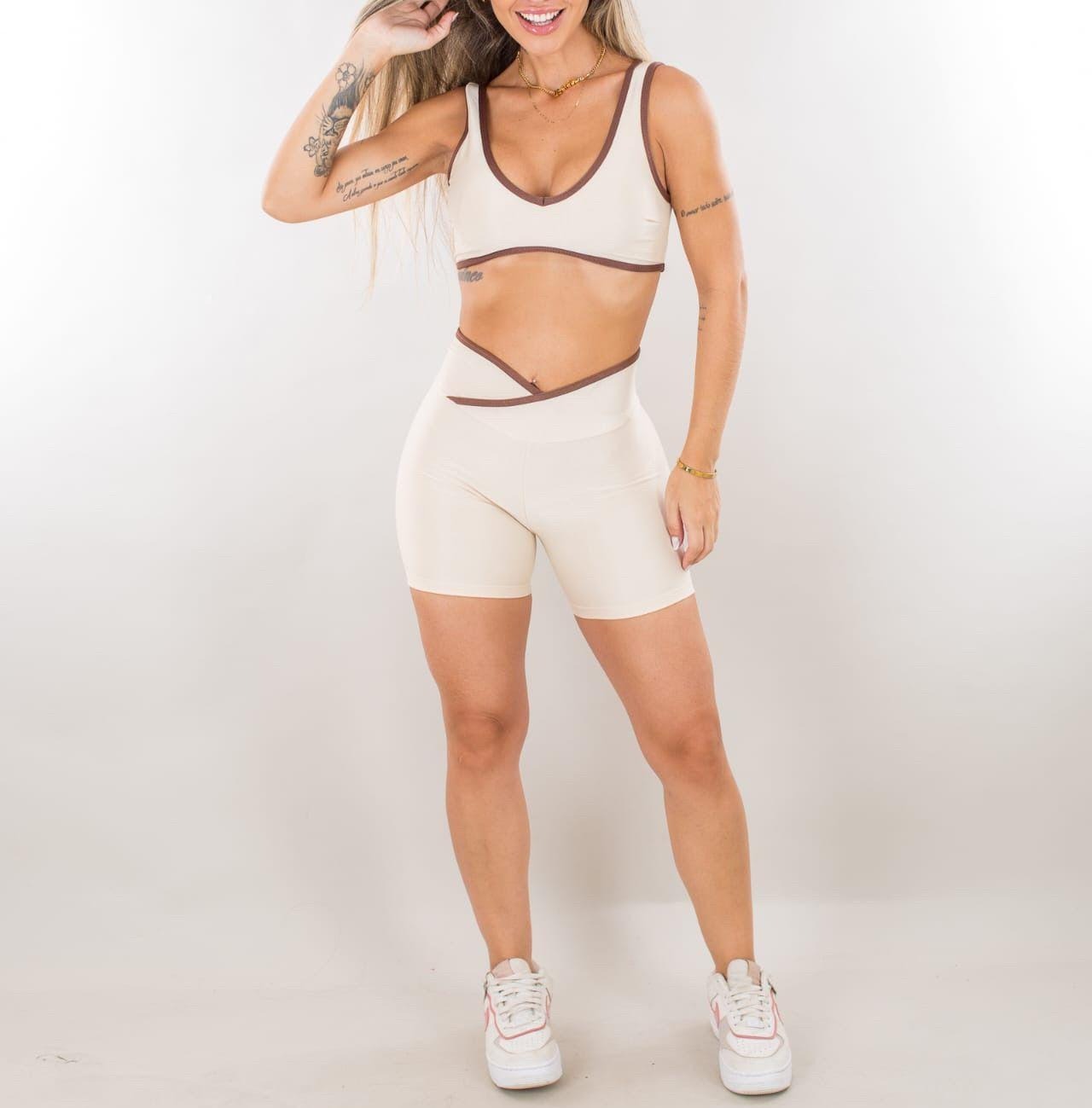 CONJUNTO CURTO SHAPE GLOW BEGE