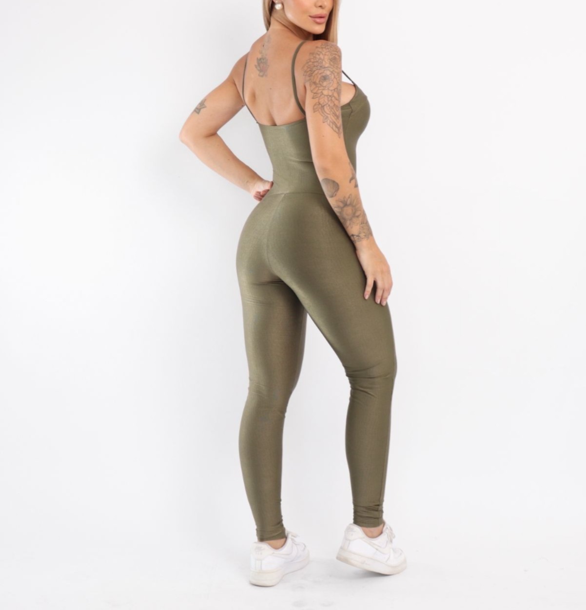 MACACÃO CELINA VERDE 3