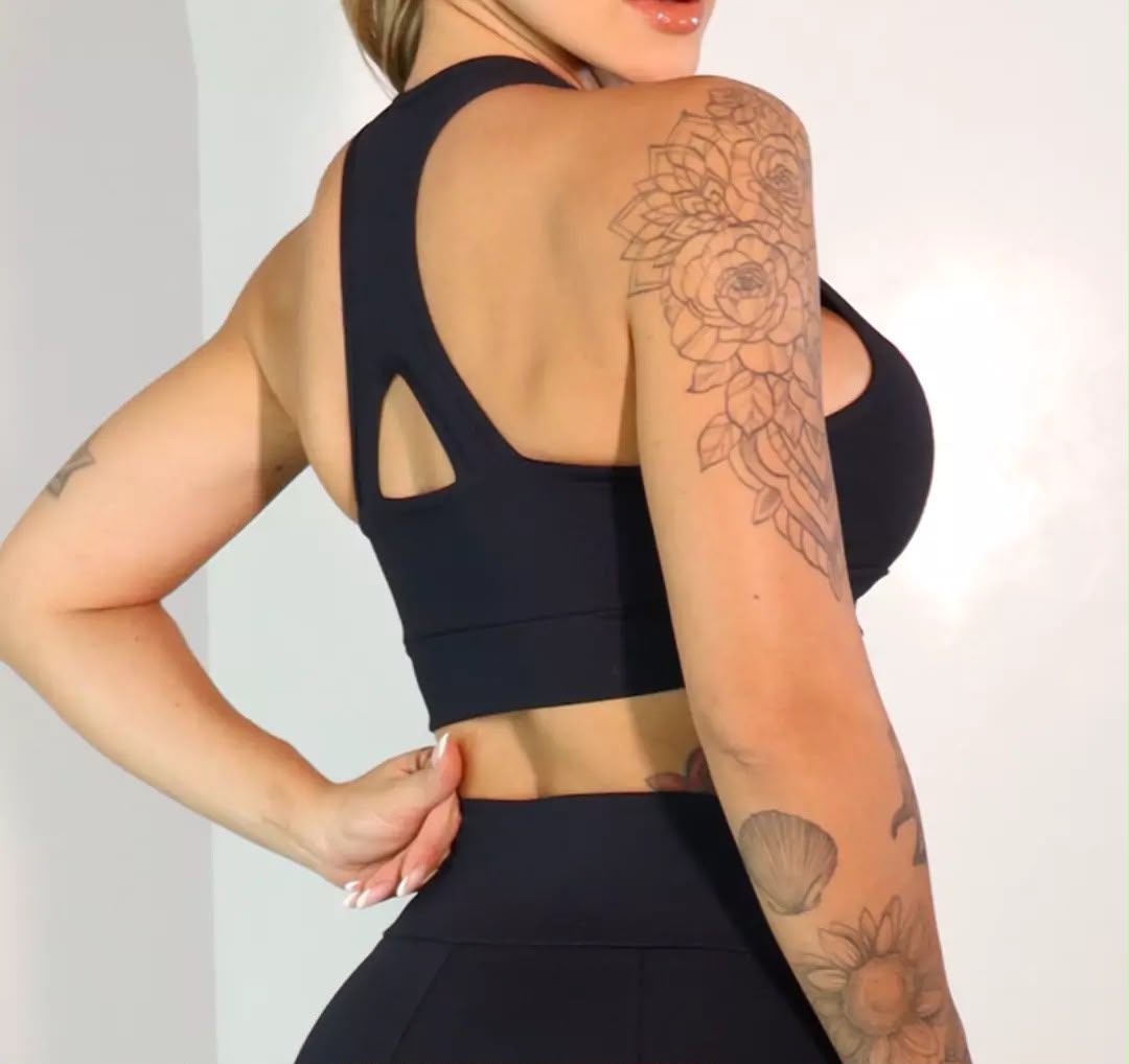 TOP ISIS AZU MARINHO 2